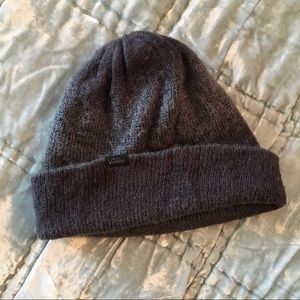 2/$15 🖤 Vans Beanie - Unisex